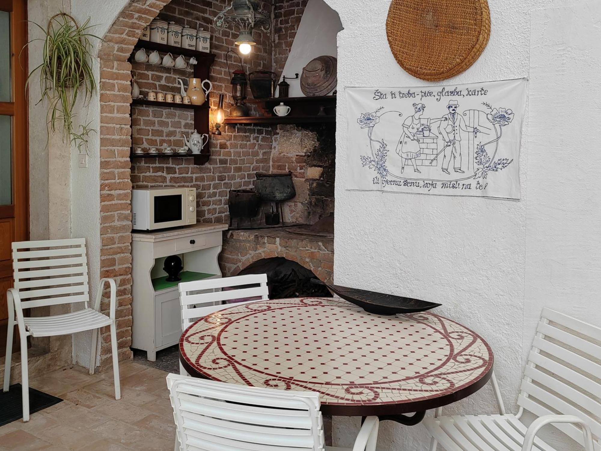 Komiža Apartments Lena מראה חיצוני תמונה