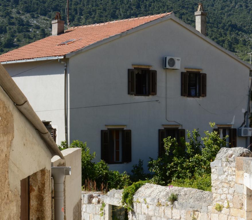 Komiža Apartments Lena מראה חיצוני תמונה
