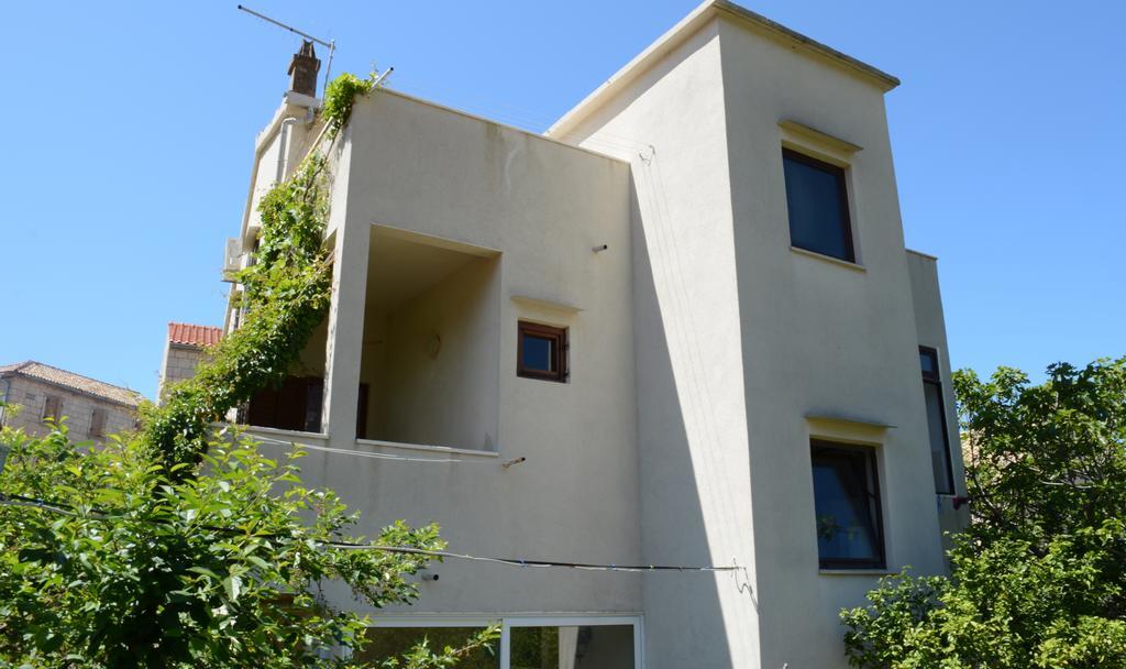 Komiža Apartments Lena מראה חיצוני תמונה