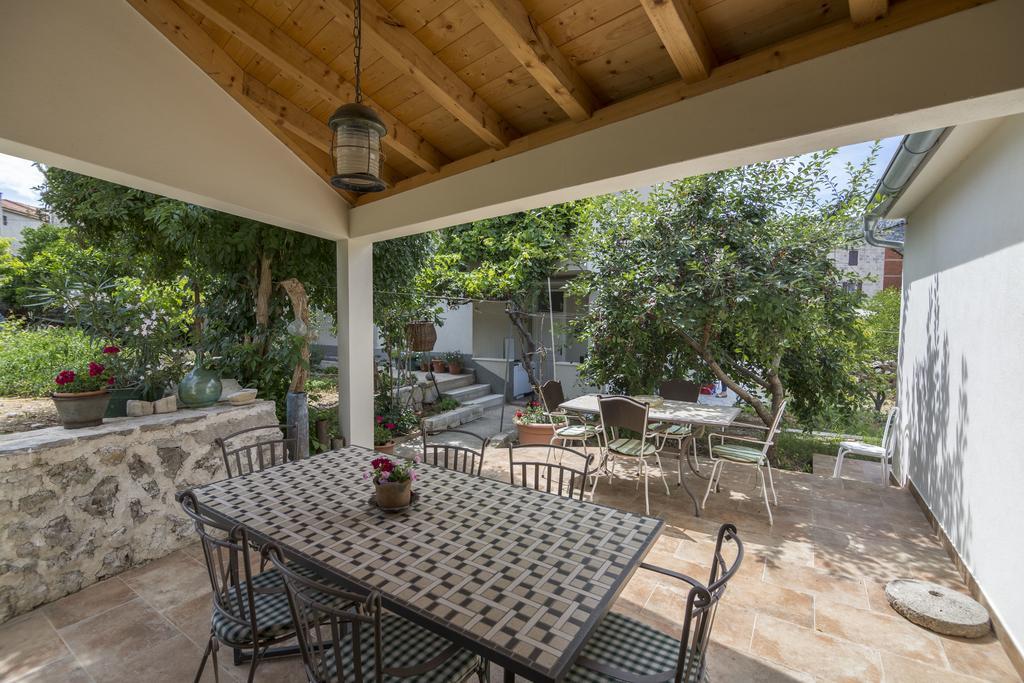Komiža Apartments Lena מראה חיצוני תמונה